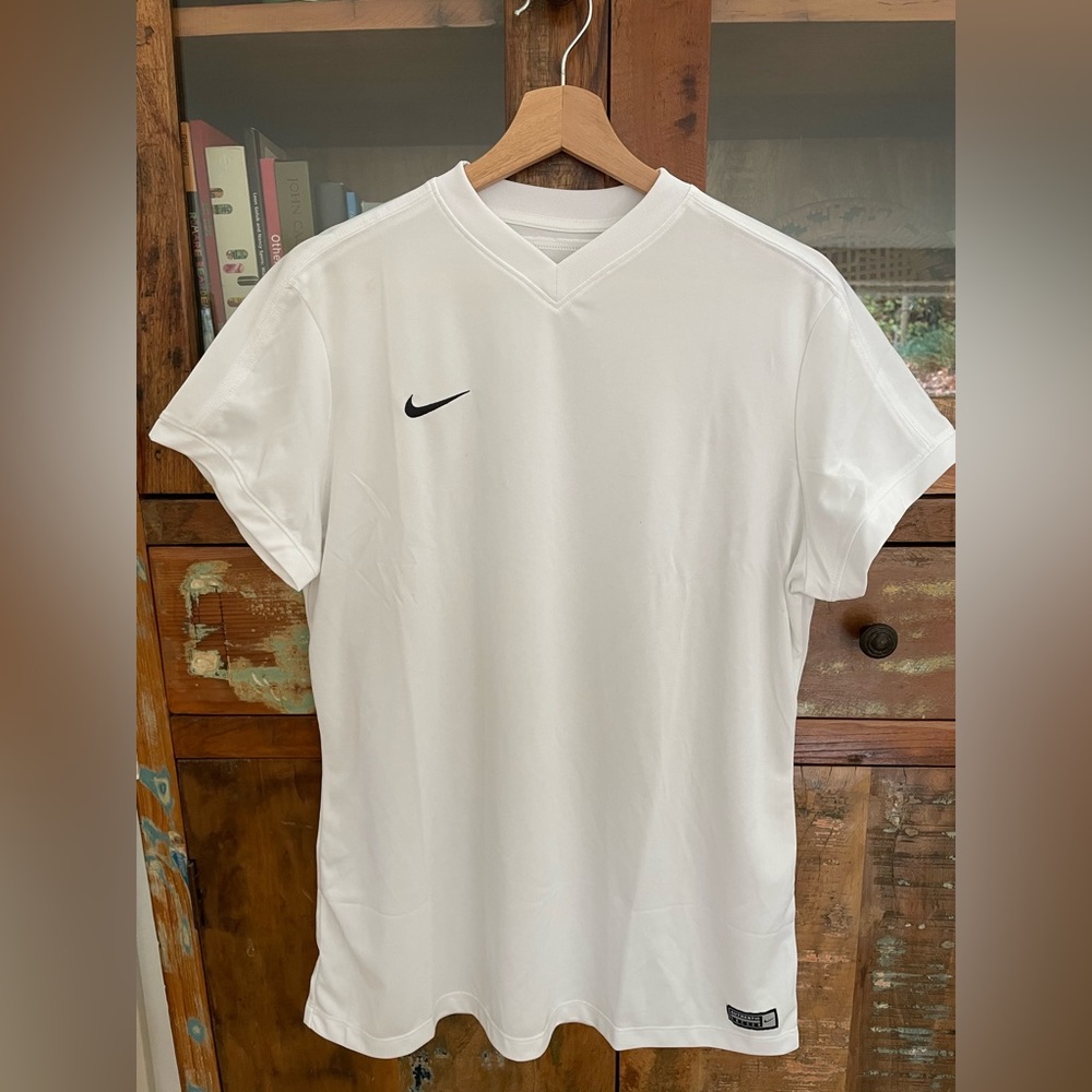 NWOT Nike Authentic Soccer White Dri-Fit Tee